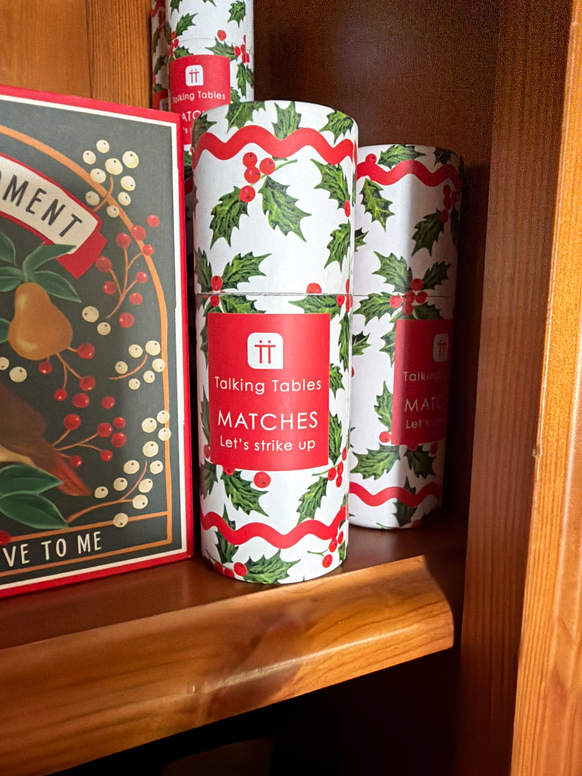 TT Botanical Holly Matches 45pk