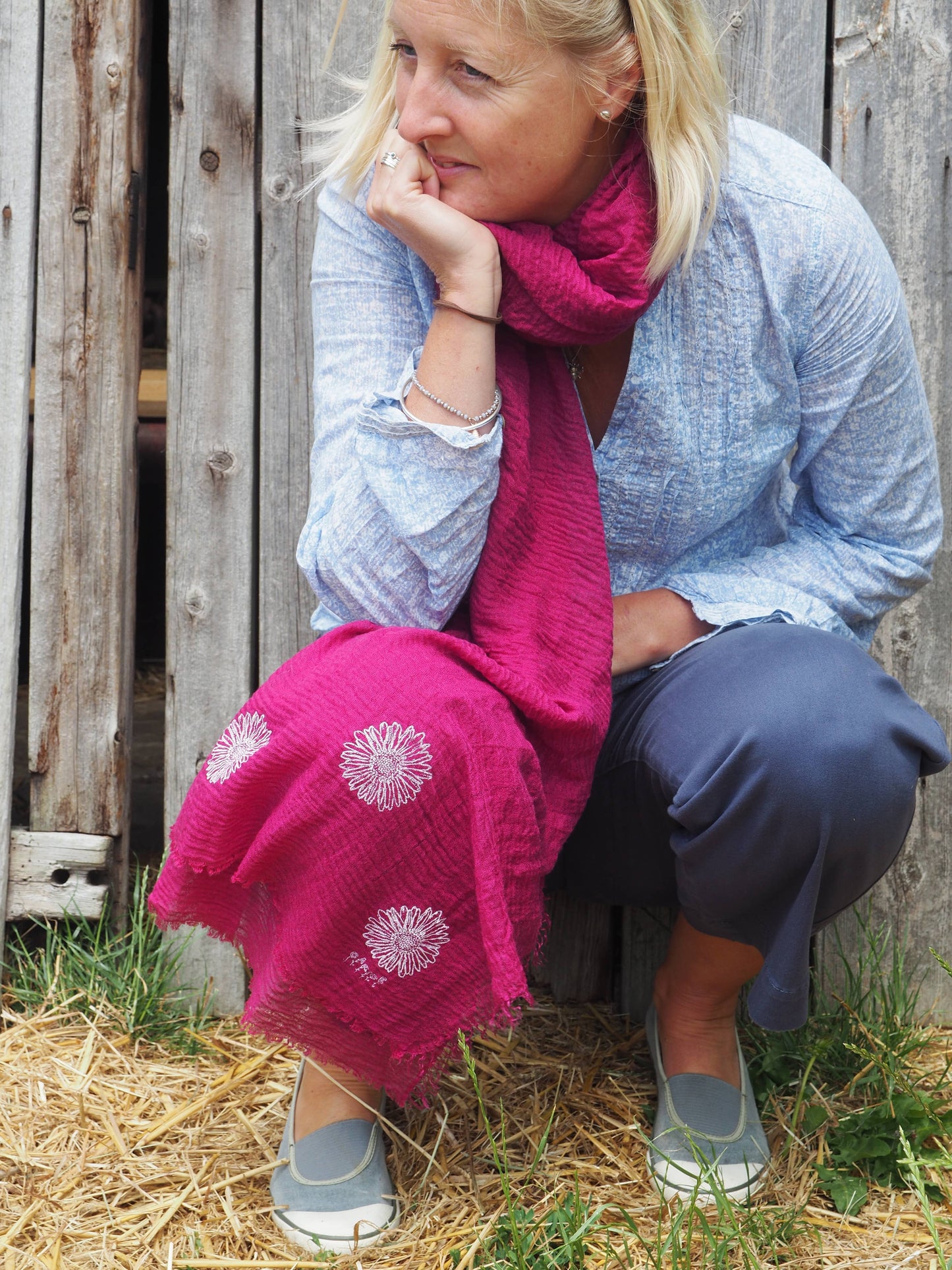 Cariceprints… Hand printed linen mix scarf printed in Daisy
