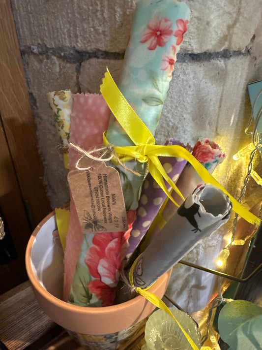 Nikki’s Homemade Bees Wax Wraps/Jewelry