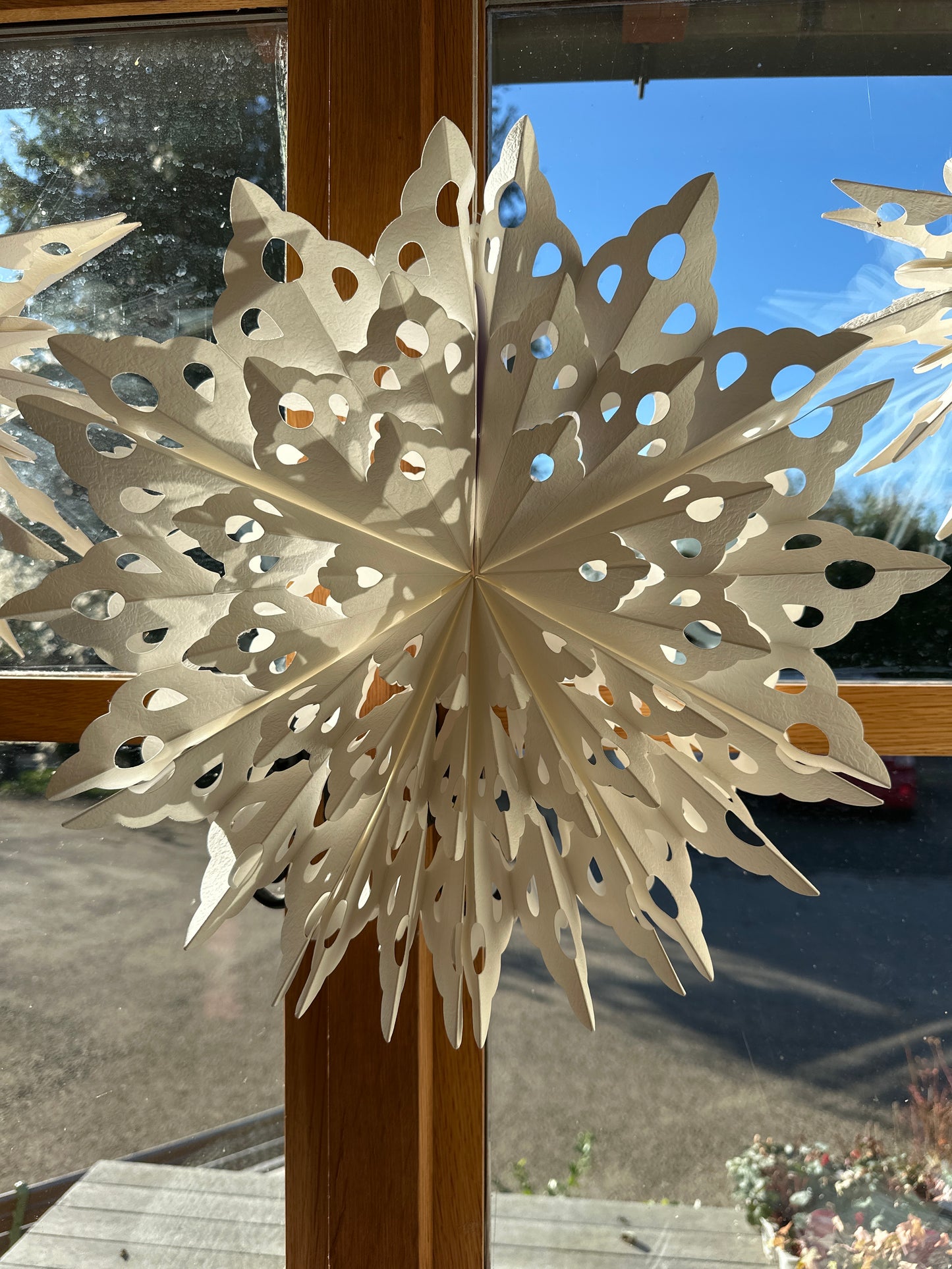 HS Origami White Paper Snowflakes