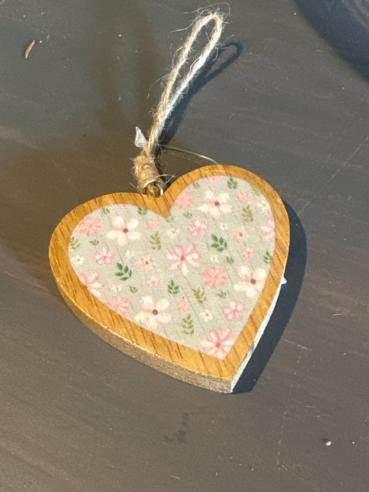 HS Small Wooden Floral Blue Heart