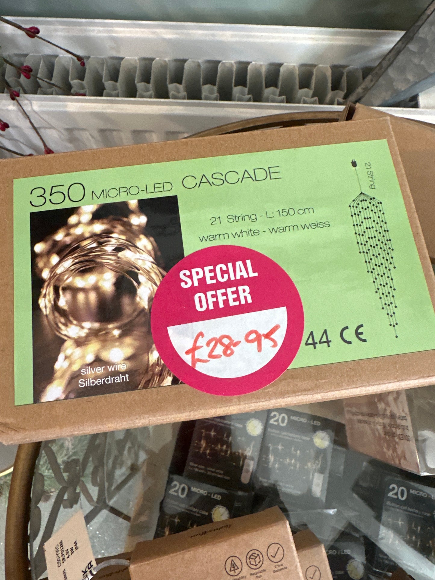 HS 350 Micro-LED Cascade Lights 1.5M Indoor Plug In
