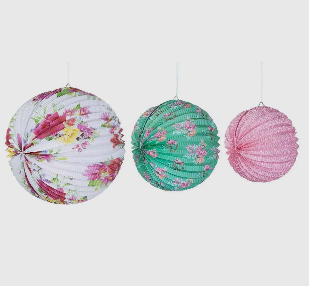 TT 3 Paper Lanterns Pastel Floral
