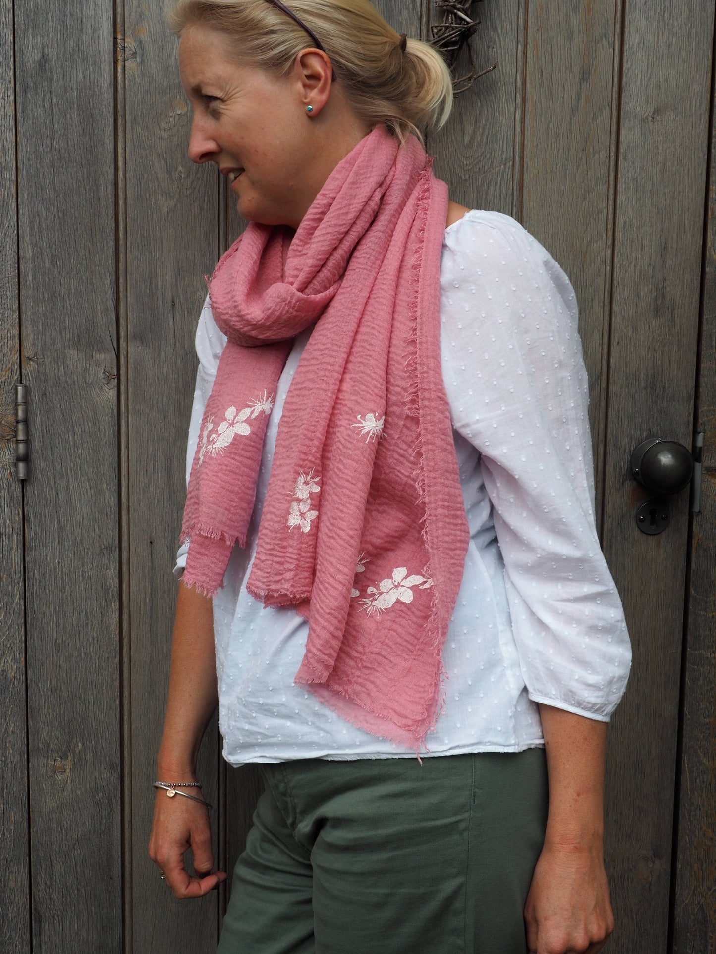 Cariceprints… Hand printed linen mix scarf in Blackthorn